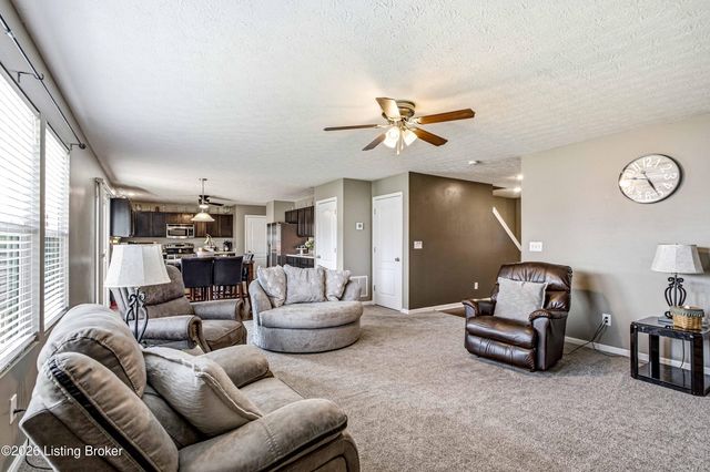 7050 Beamtree Dr, Shelbyville, KY 40065