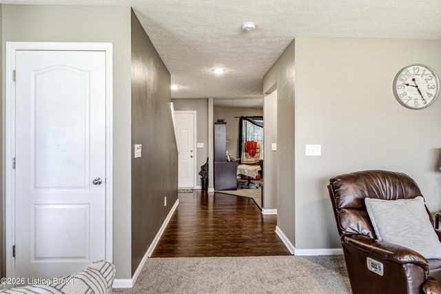 7050 Beamtree Dr, Shelbyville, KY 40065