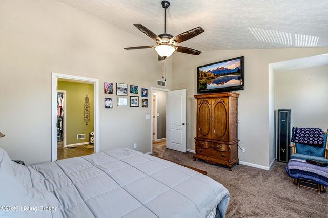 7050 Beamtree Dr, Shelbyville, KY 40065