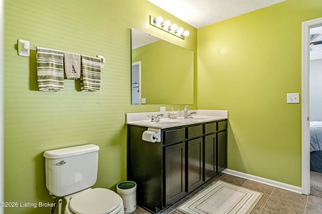 7050 Beamtree Dr, Shelbyville, KY 40065
