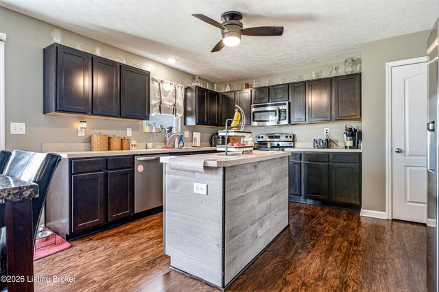 7050 Beamtree Dr, Shelbyville, KY 40065