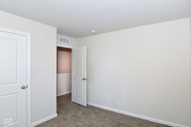 1392 Cascades Drive, Greenfield, IN 46140
