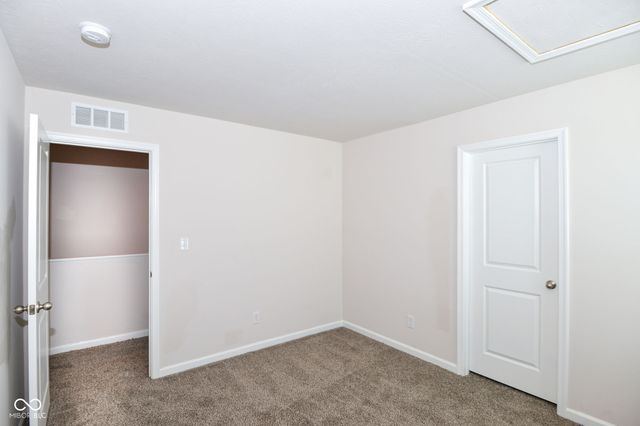 1392 Cascades Drive, Greenfield, IN 46140