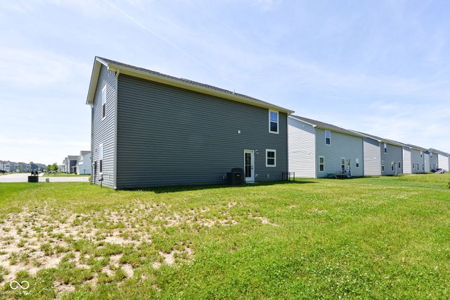 1392 Cascades Drive, Greenfield, IN 46140