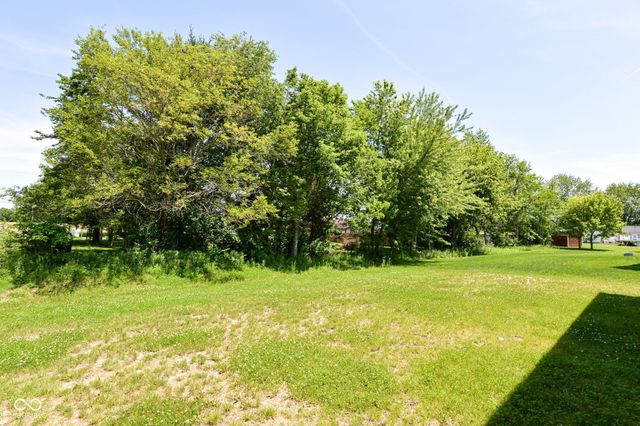 1392 Cascades Drive, Greenfield, IN 46140