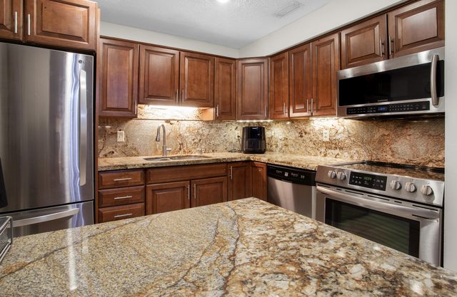 6411 Bay Club Drive 2, Fort Lauderdale, FL 33308