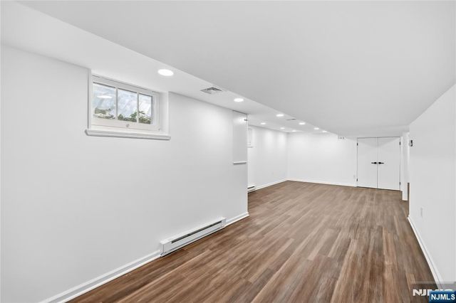 710 Tulip Place, River Vale, NJ 07675
