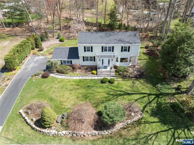 710 Tulip Place, River Vale, NJ 07675