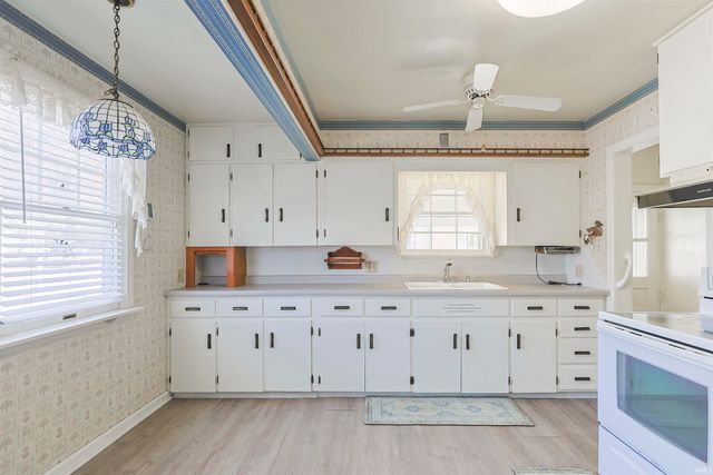 19694 Ruth Avenue, South Bend, IN 46614