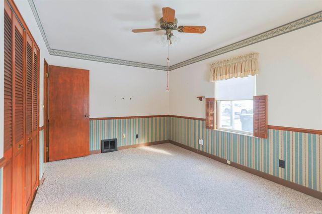 19694 Ruth Avenue, South Bend, IN 46614