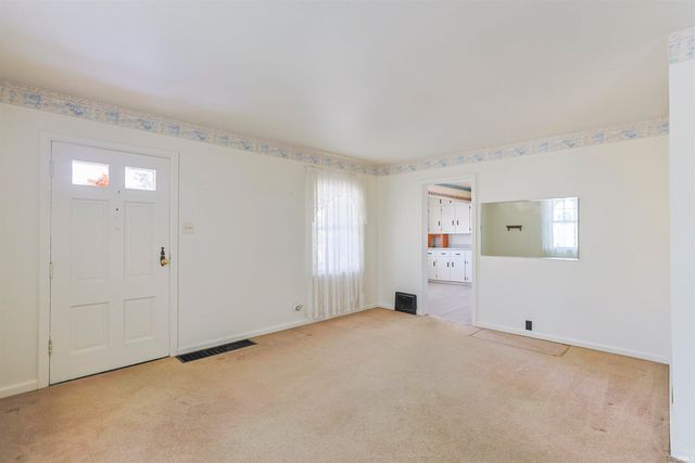 19694 Ruth Avenue, South Bend, IN 46614