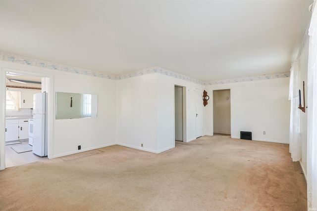 19694 Ruth Avenue, South Bend, IN 46614