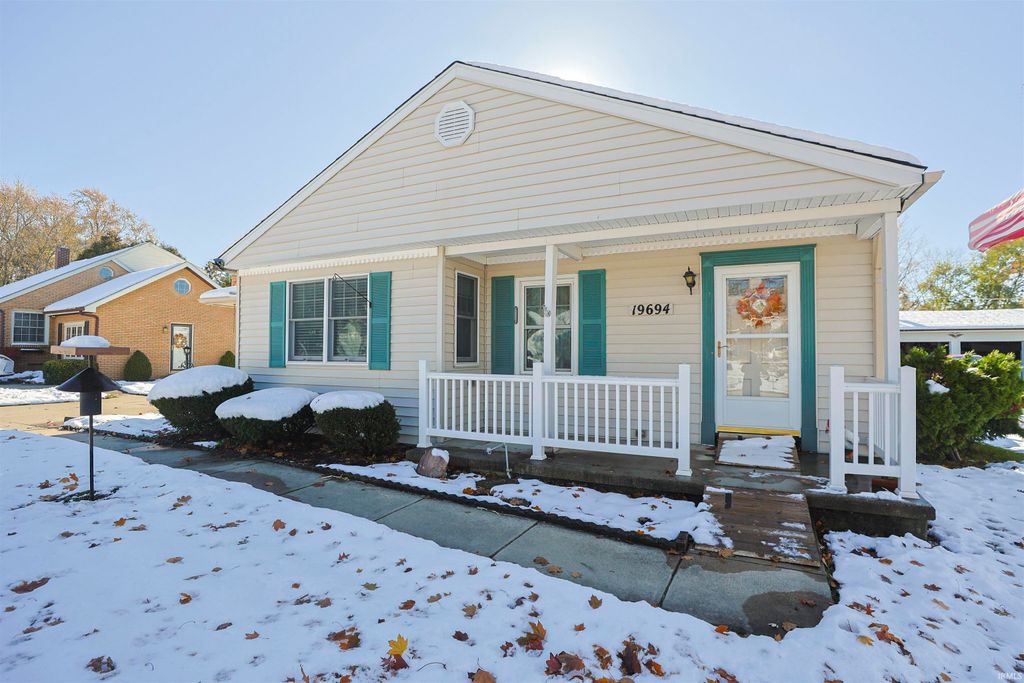 19694 Ruth Avenue, South Bend, IN 46614