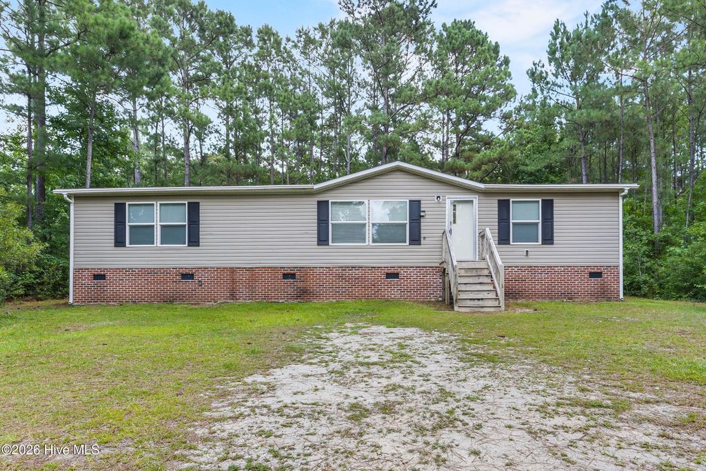 102 Stone Furrow Trail SE, Leland, NC 28451