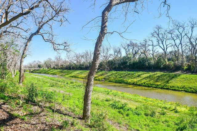 3611 W Creek Club Dr, Missouri City, TX 77459