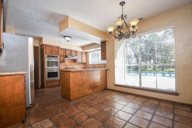 3611 W Creek Club Dr, Missouri City, TX 77459