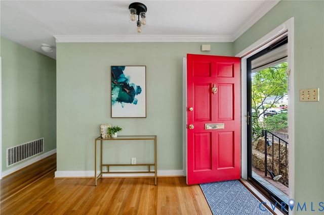 4718 Augusta Ave, Richmond, VA 23230