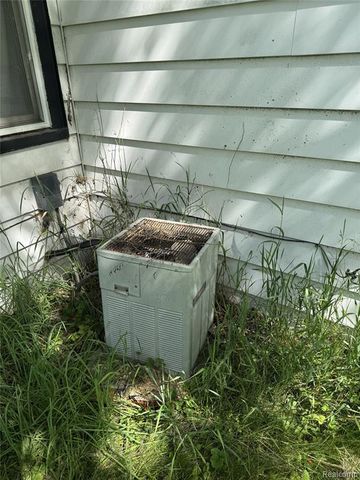 2418 Morris Street, Saginaw, MI 48601