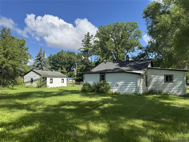 2418 Morris Street, Saginaw, MI 48601