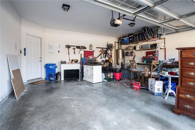 949 Yancey Court, Loganville, GA 30052