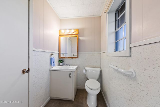 220 Saint Pierre Boulevard, Carencro, LA 70520