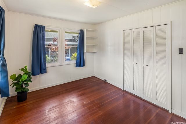 2815 Kahaloa Drive, Honolulu, HI 96822