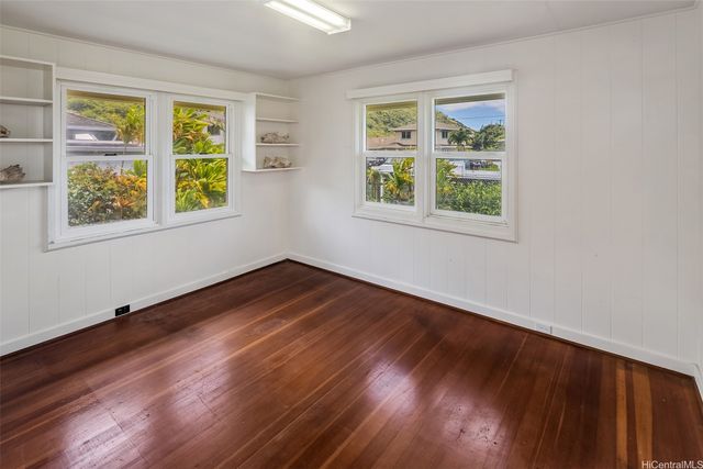 2815 Kahaloa Drive, Honolulu, HI 96822