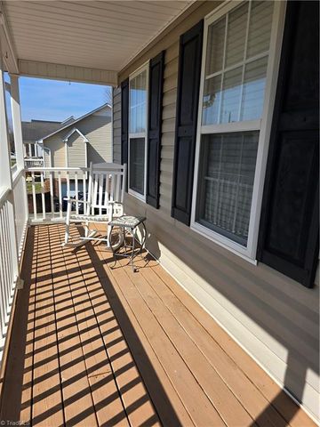 2837 Bridgeport Drive, Winston-salem, NC 27103