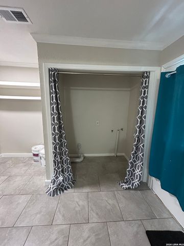 521 GLAMIS AVE, San Antonio, TX 78223