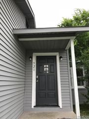 521 GLAMIS AVE, San Antonio, TX 78223