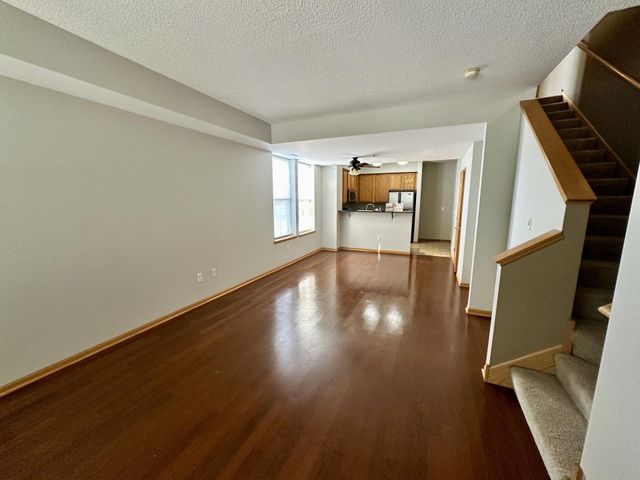 150 E Burnsville Parkway 101, Burnsville, MN 55337