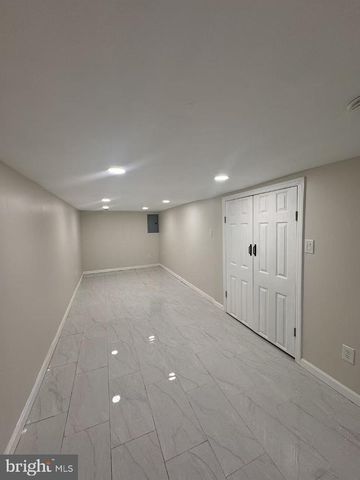 1325 S 54TH ST, Philadelphia, PA 19143