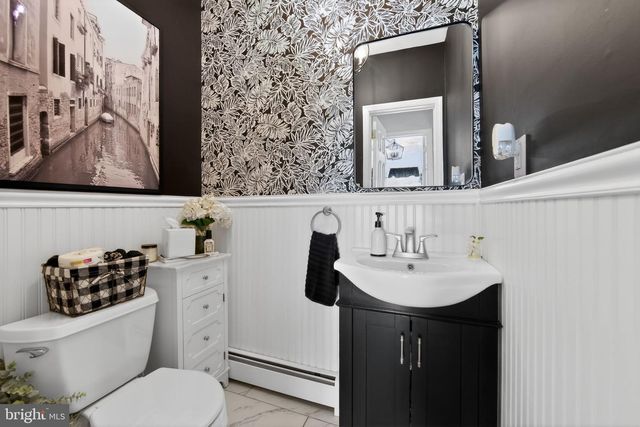 60 DOGWOOD DR, Phoenixville, PA 19460