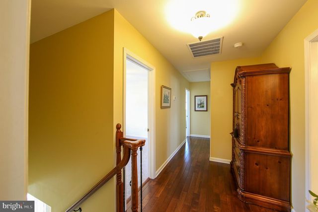 60 DOGWOOD DR, Phoenixville, PA 19460