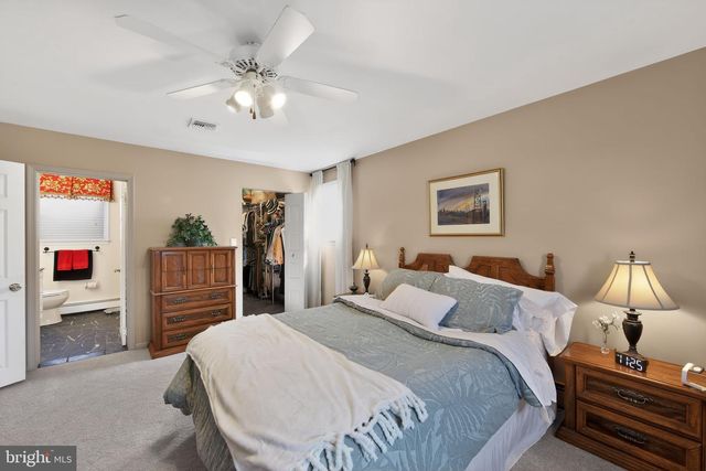 60 DOGWOOD DR, Phoenixville, PA 19460