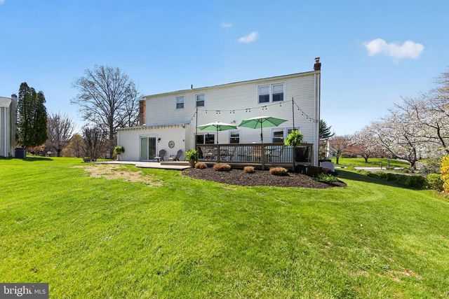 60 DOGWOOD DR, Phoenixville, PA 19460