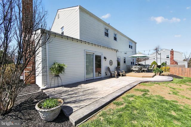 60 DOGWOOD DR, Phoenixville, PA 19460
