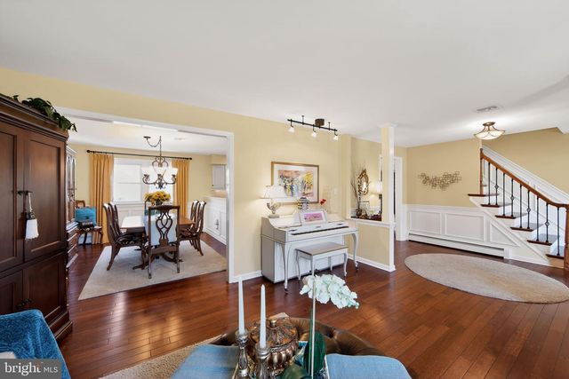 60 DOGWOOD DR, Phoenixville, PA 19460