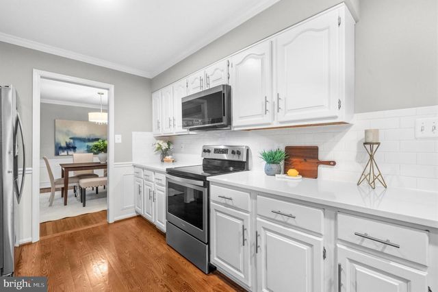 11906 PARADISE LN, Oak Hill, VA 20171
