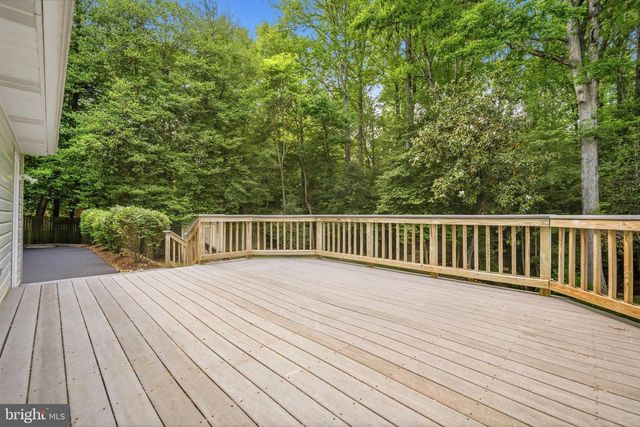 11906 PARADISE LN, Oak Hill, VA 20171