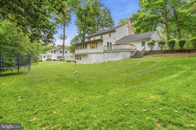 11906 PARADISE LN, Oak Hill, VA 20171