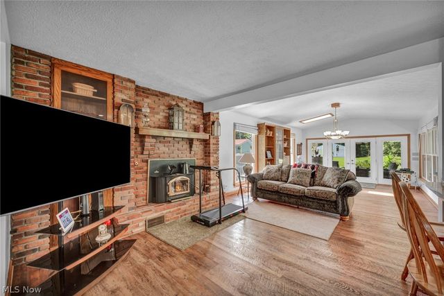 2737 Highline Drive, Mogadore, OH 44260