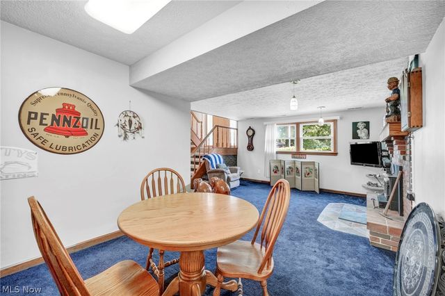 2737 Highline Drive, Mogadore, OH 44260