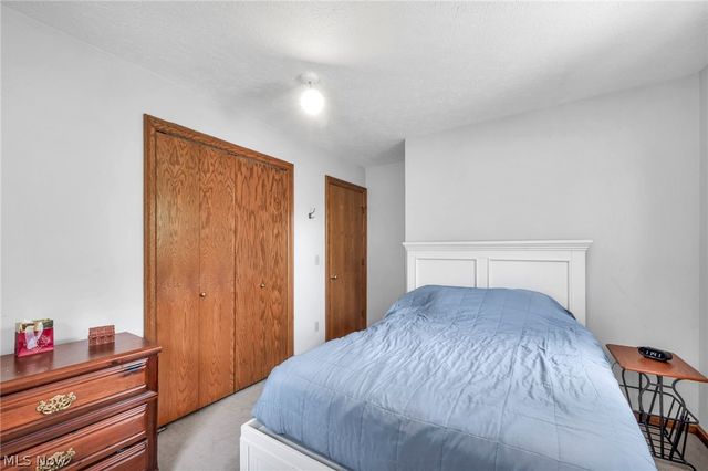 2737 Highline Drive, Mogadore, OH 44260