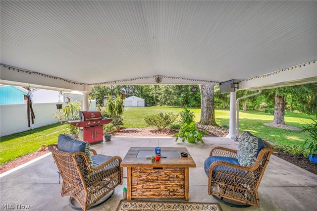 2737 Highline Drive, Mogadore, OH 44260