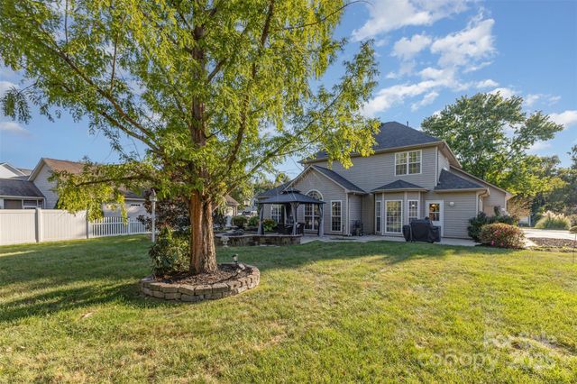 3336 Garrett Drive SW, Concord, NC 28027