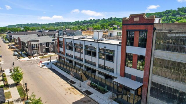 1800 S Watkins Street, Chattanooga, TN 37404