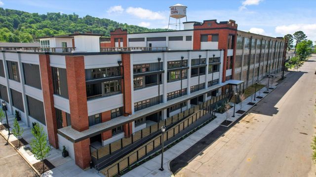 1800 S Watkins Street, Chattanooga, TN 37404