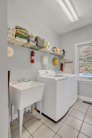 1035 Franklin Heights Dr, Winchester, TN 37398