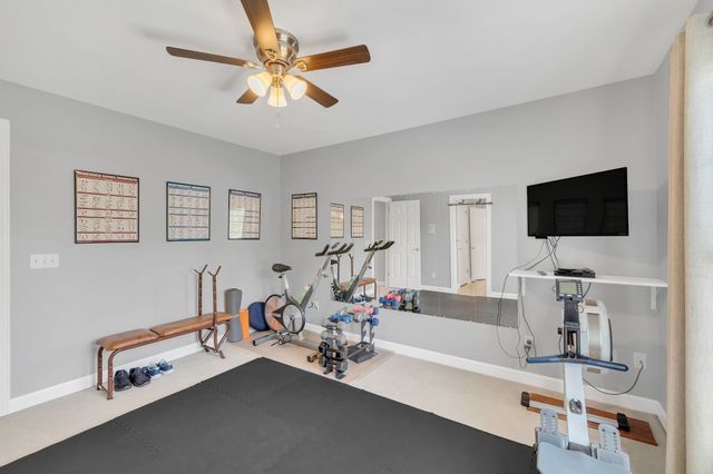 1035 Franklin Heights Dr, Winchester, TN 37398